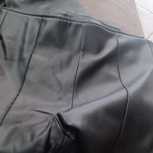 Zara Women's Black Ankle Jeans